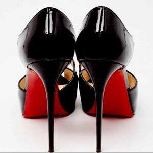 SOLD on THE REAL REAL